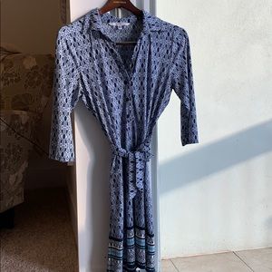 Max Studio M tie dress navy pattern